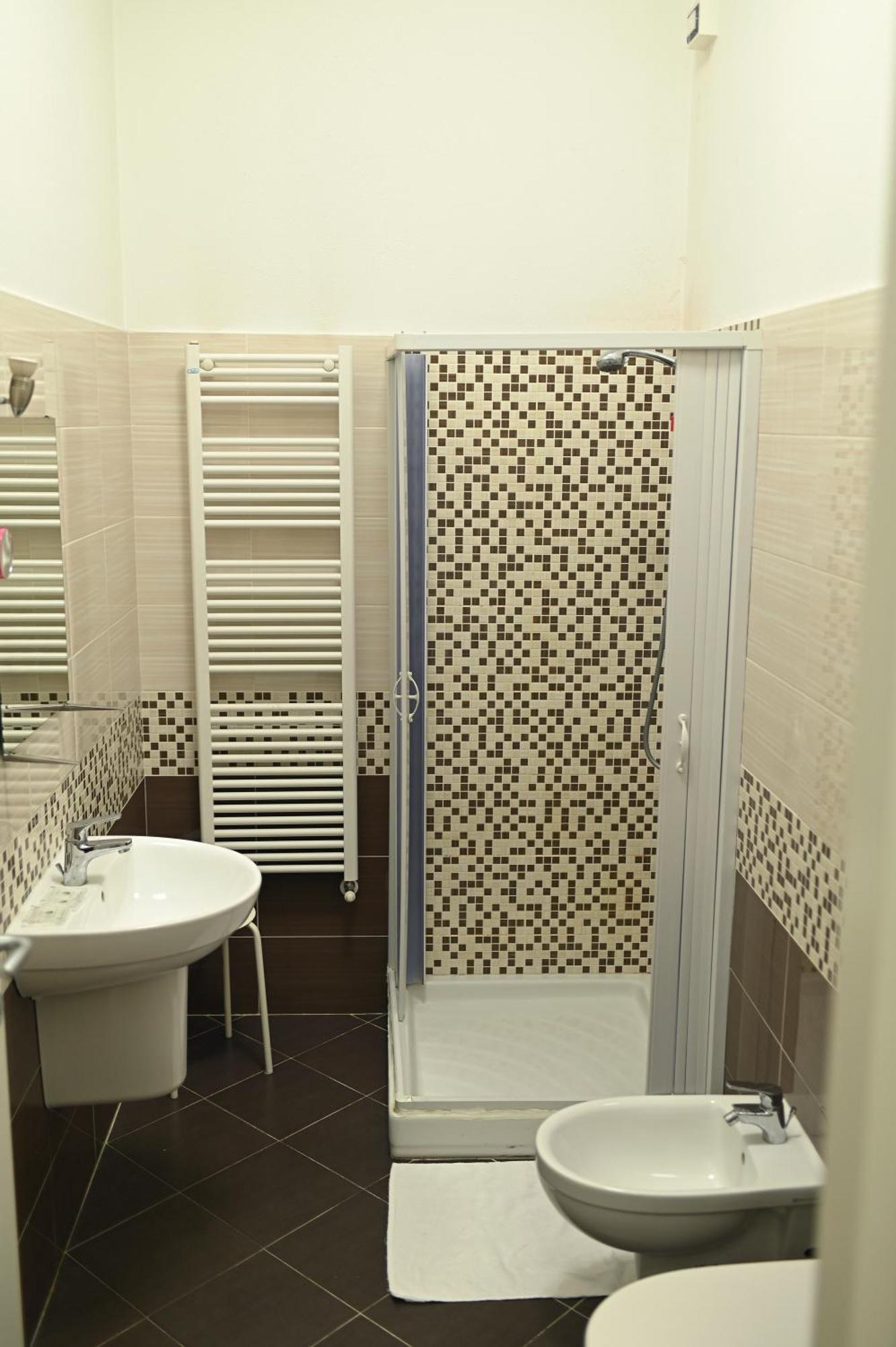 La Gloria Rho Private Rooms Only Εξωτερικό φωτογραφία