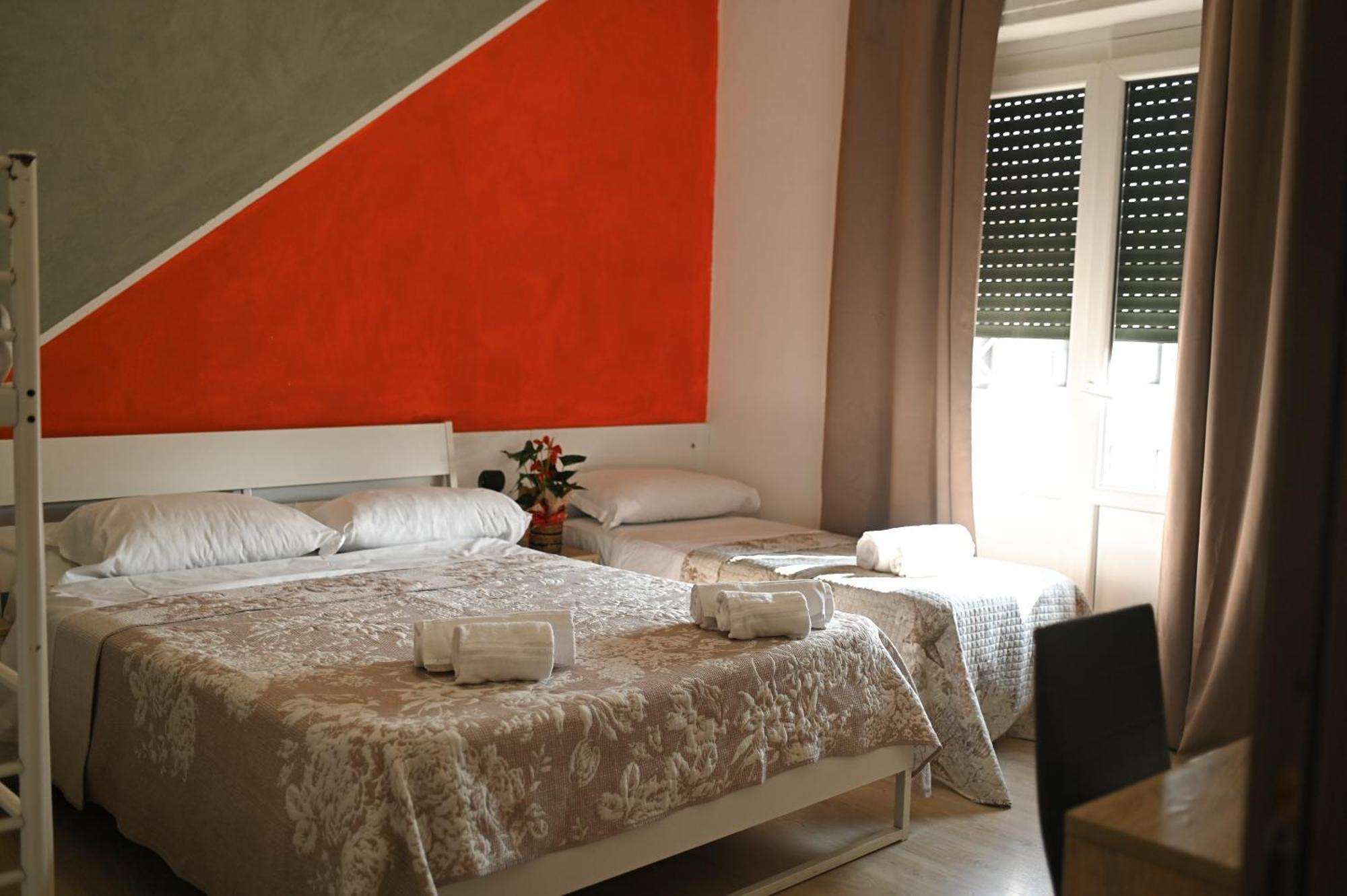 La Gloria Rho Private Rooms Only Εξωτερικό φωτογραφία
